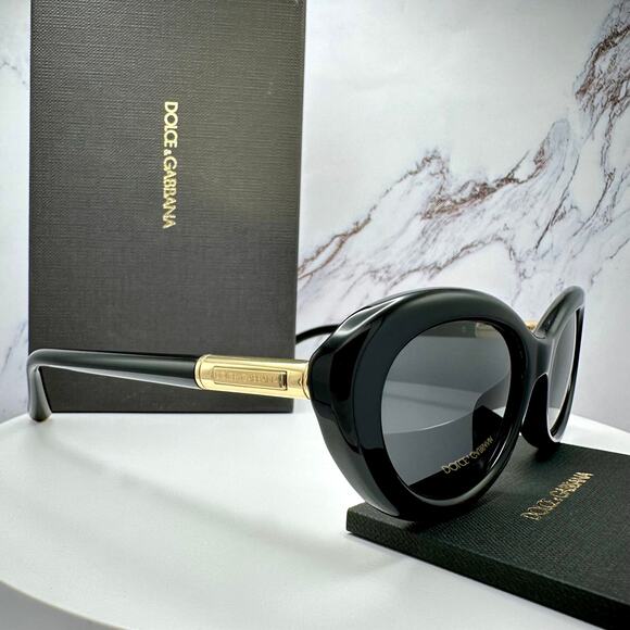 New Dolce & Gabbana Sunglasses Black Oval Cat Eye Gold Metal Logo 54-18